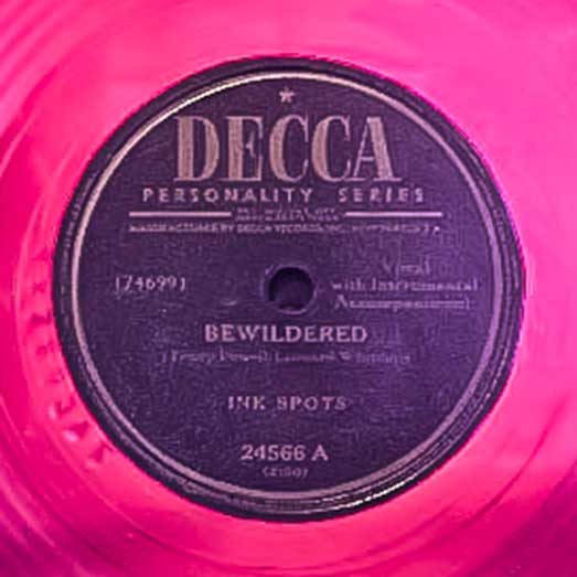 Decca 74699 record label-Ink Spots